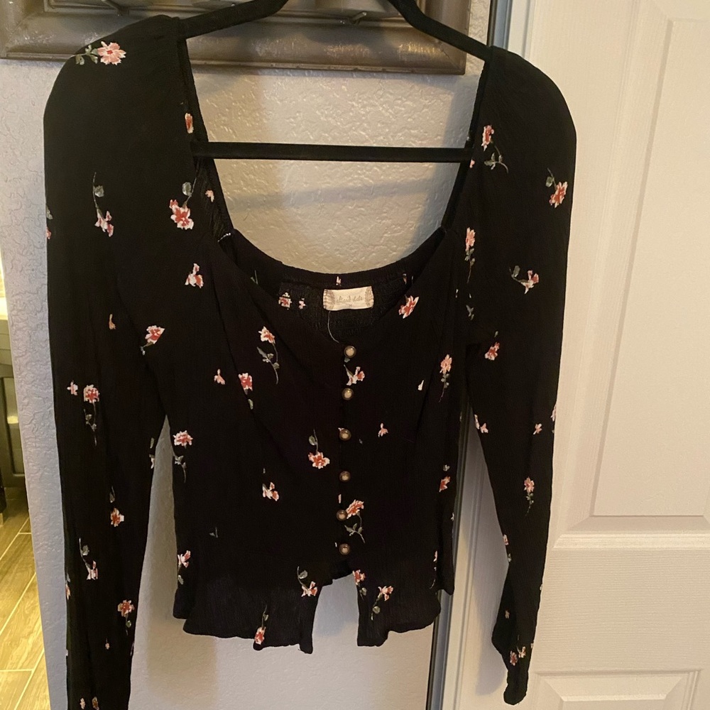 Black long sleeve floral blouse